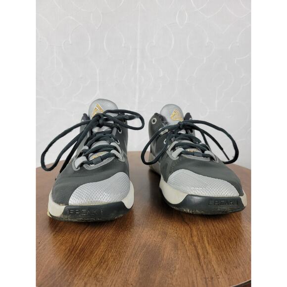 Nike Zoom Freak 1 Kids Basketball Shoes 6 Smoke Gray Sneakers BQ5633-050 - Picture 10 of 15